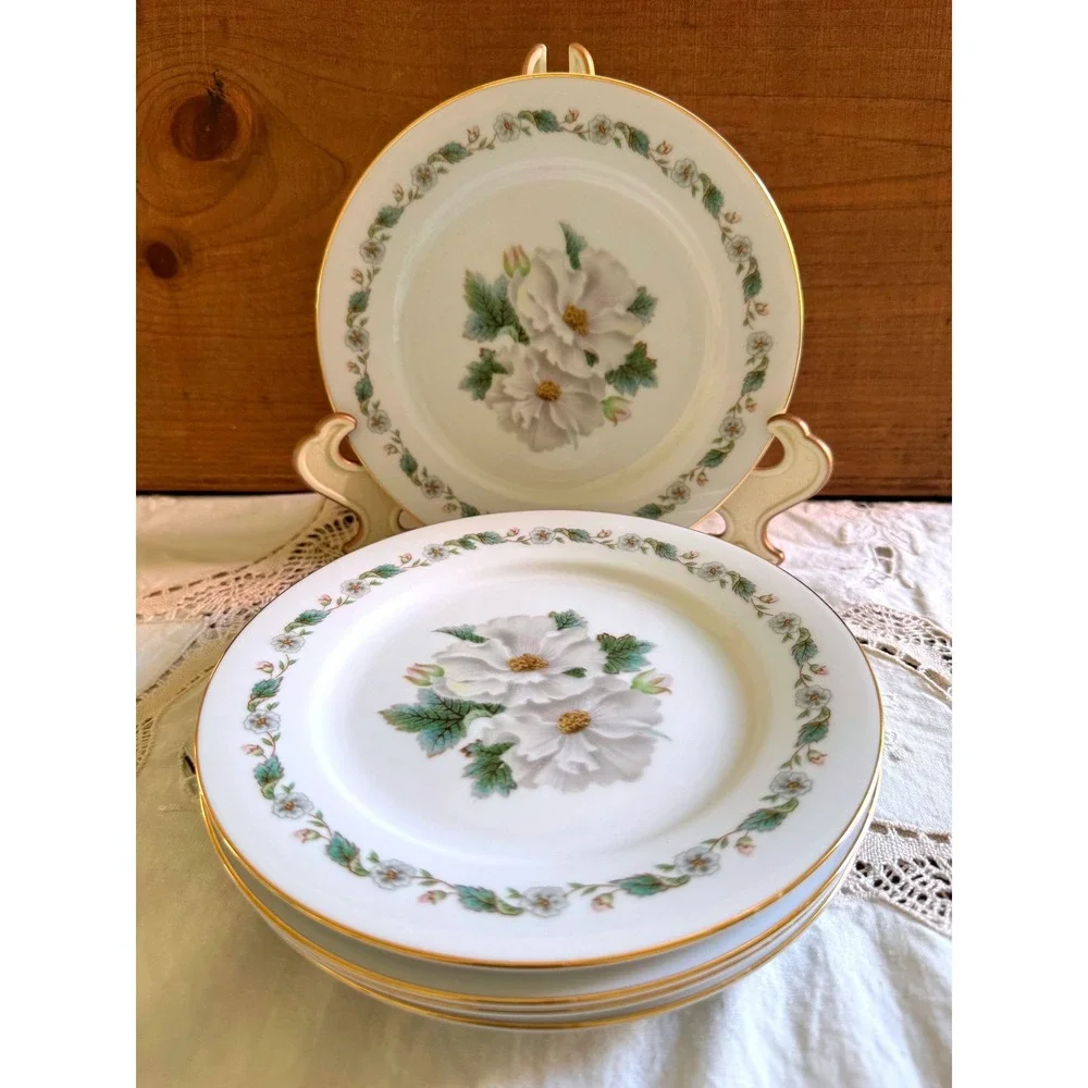 Noritake Nippon Toki Kaisha White Floral Salad Dessert Plates Gold Rim Set of 5